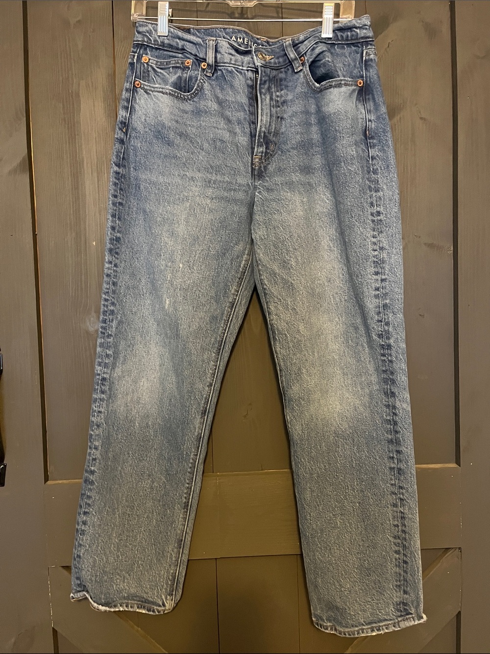 American Eagle Outfitters High-Rise Straight-Leg Jeans - Light Blue Wash